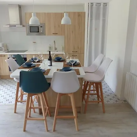 Avec 2 Et Parking Privé Apartamento Lila