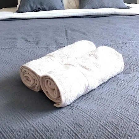 Avec 2 Et Parking Prive